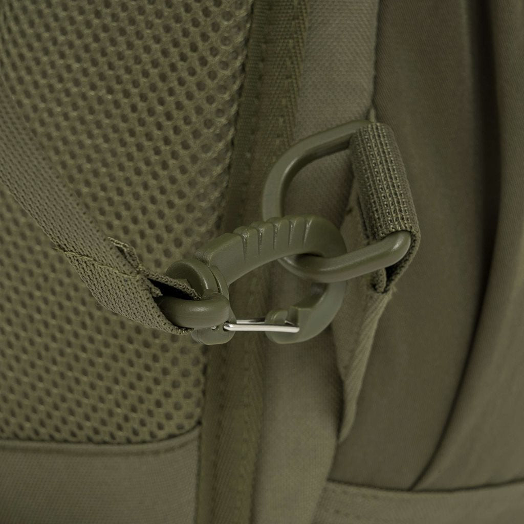 Mochila bandolera SCORPION GEARSLINGER negra Highlander