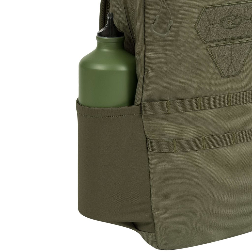Mochila bandolera SCORPION GEARSLINGER negra Highlander