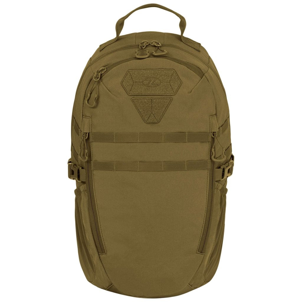 Mochila EAGLE 1 20 L negra Highlander, 600D XTP con revestimiento poliuretano, sistema trasero y anclajes MOLLE/PALS