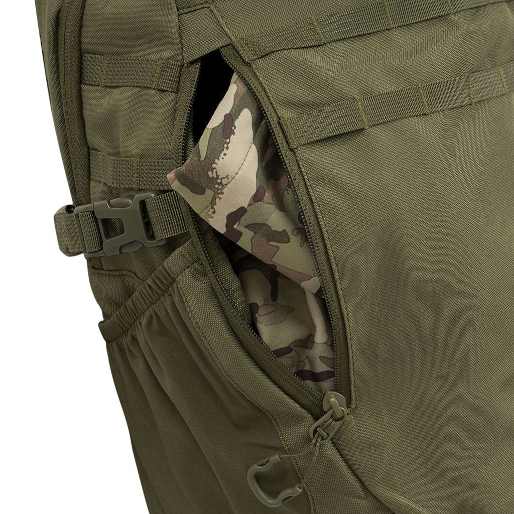 Imagen de la mochila EAGLE 1 (20 L) mostrando bolsillos, sistema MOLLE/PALS y respaldo ergonómico
