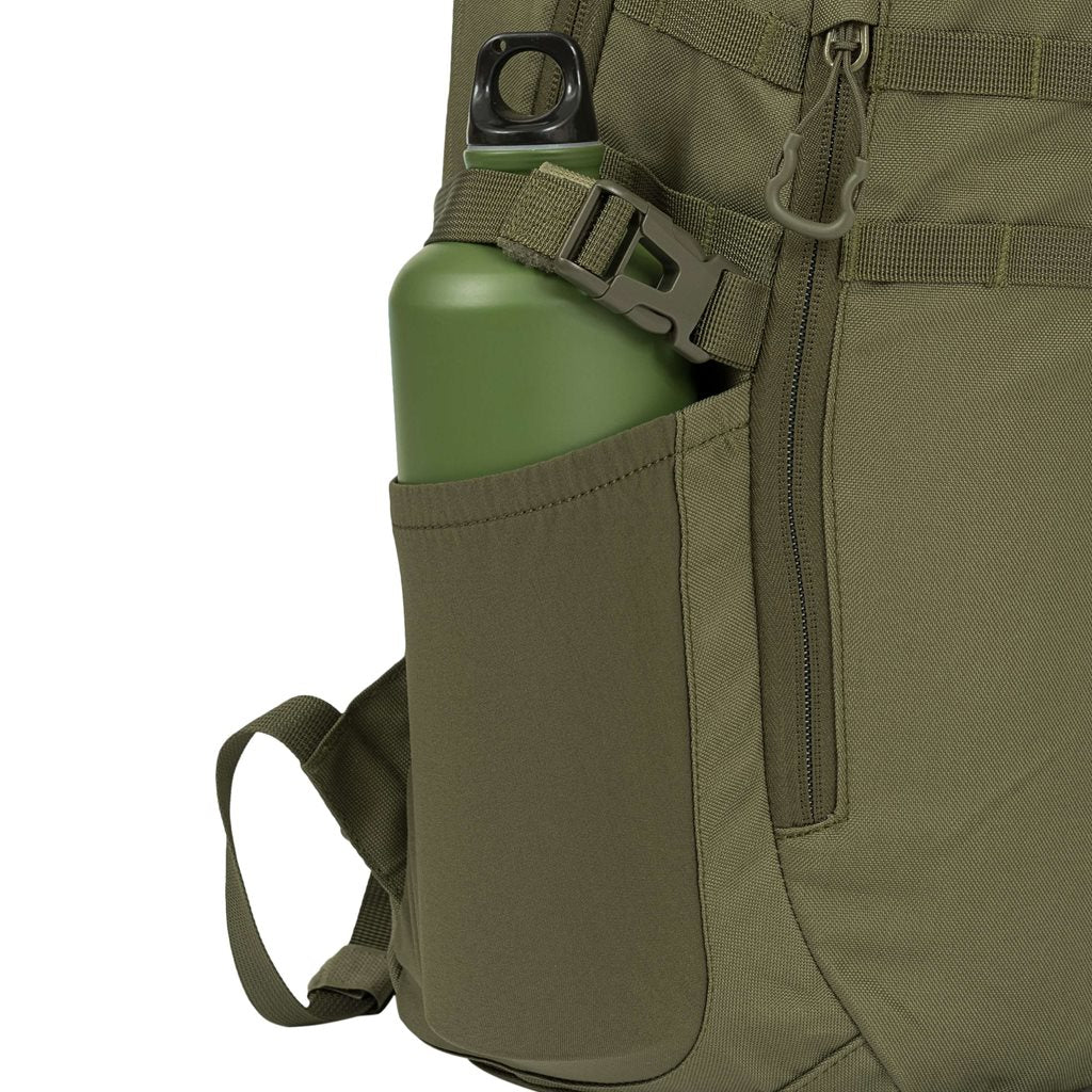 Imagen de la mochila EAGLE 1 (20 L) mostrando bolsillos, sistema MOLLE/PALS y respaldo ergonómico