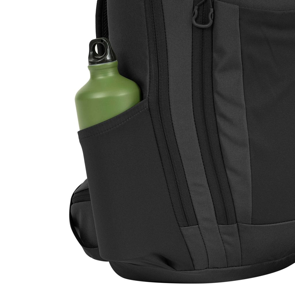 Mochila Highlander EAGLE 2 30L negra, vista frontal