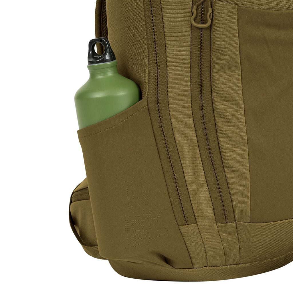 Mochila Highlander EAGLE 2 30L negra, vista frontal