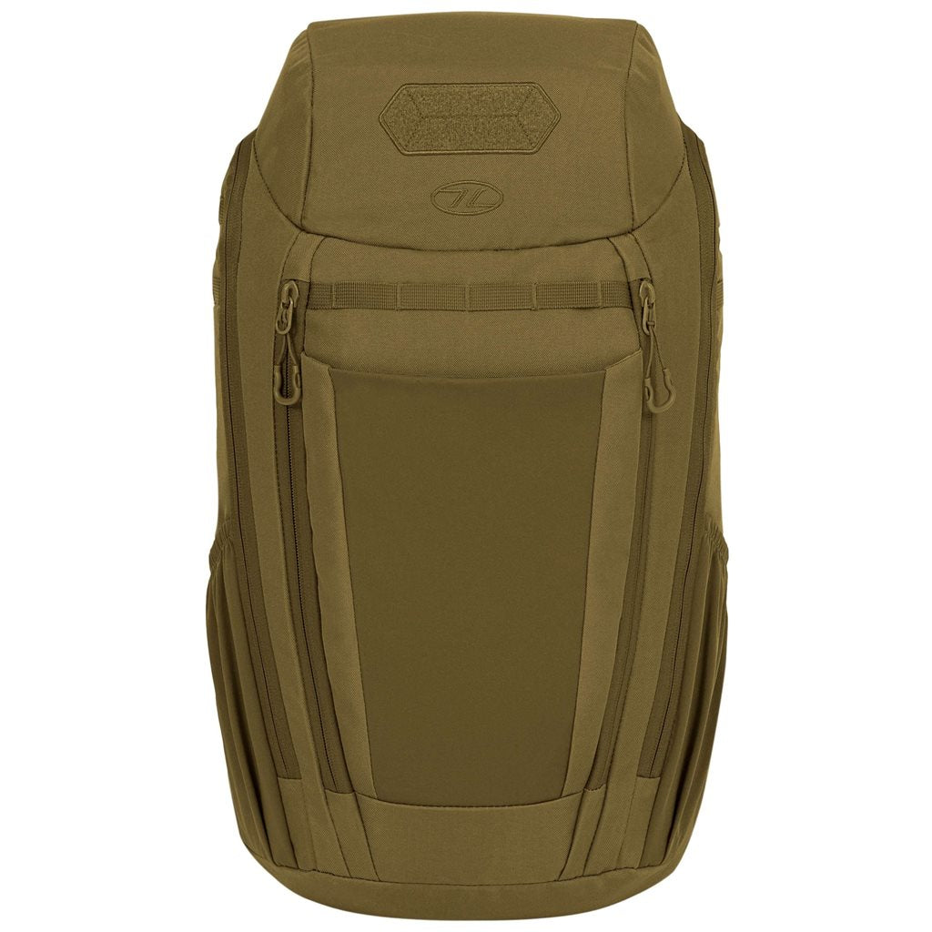 Mochila Highlander EAGLE 2 30L negra, vista frontal