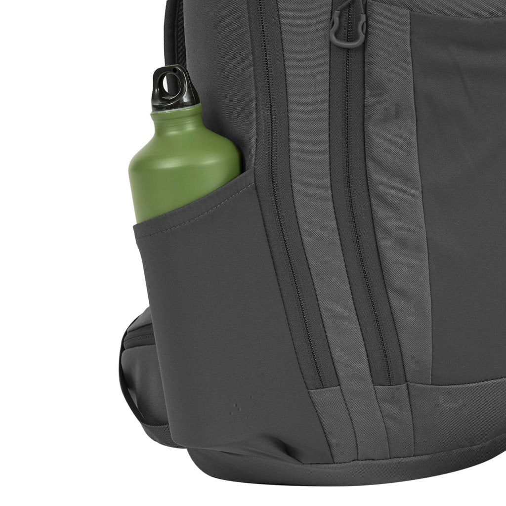Mochila Highlander EAGLE 2 30L negra, vista frontal