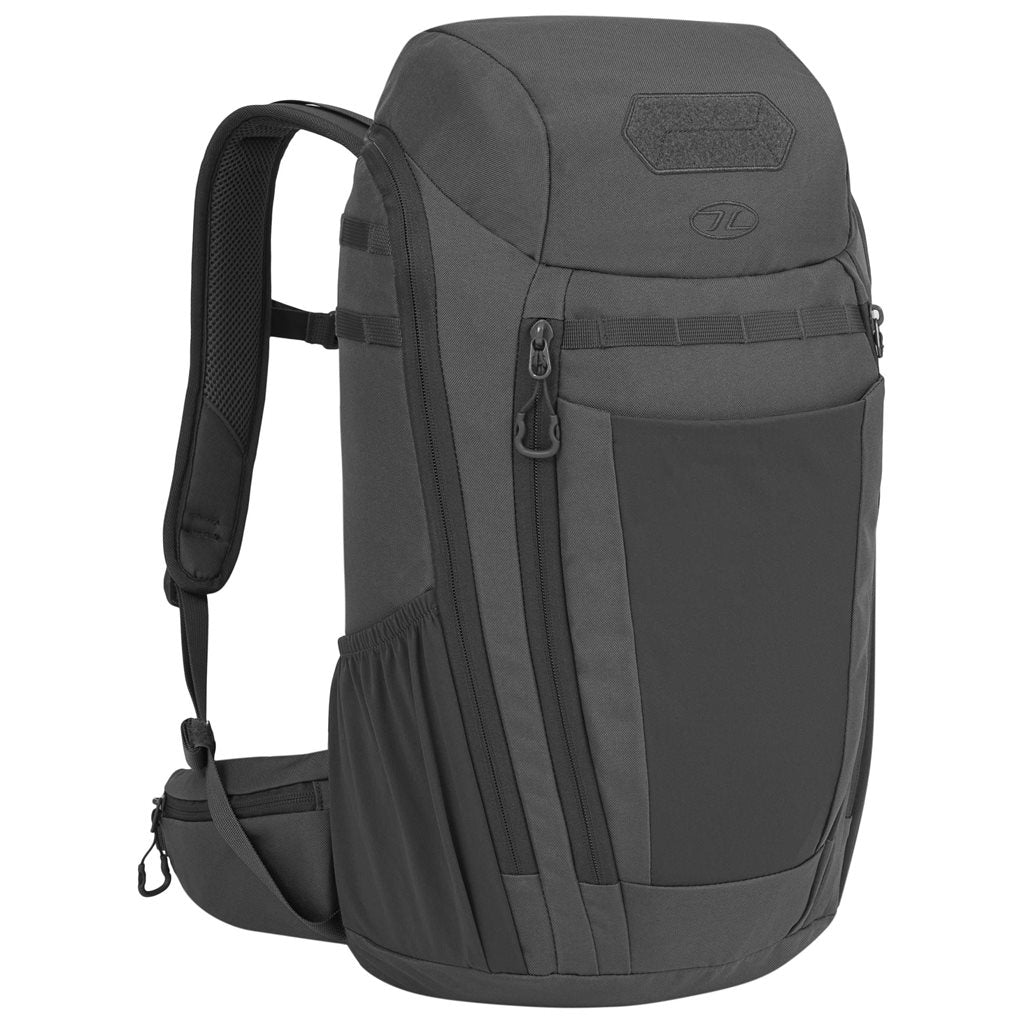 Mochila Highlander EAGLE 2 30L negra, vista frontal