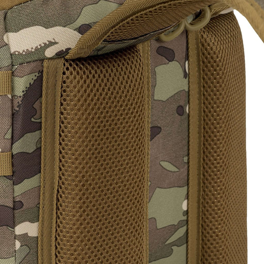 Mochila Highlander EAGLE 2 30L negra, vista frontal