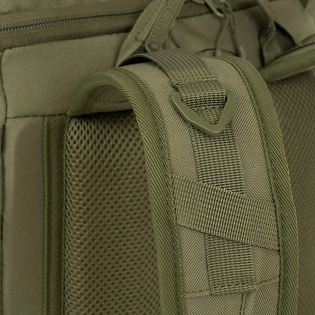 Imagen de la mochila EAGLE 2 (30 litros) de Highlander, material 600D XTP y compatibilidad MOLLE/PALS