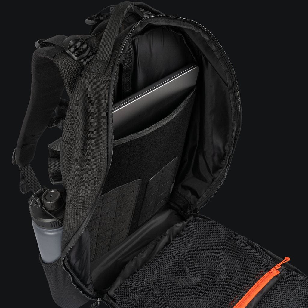 Mochila STOIRM 40 L GEN2 negra con apertura tipo concha