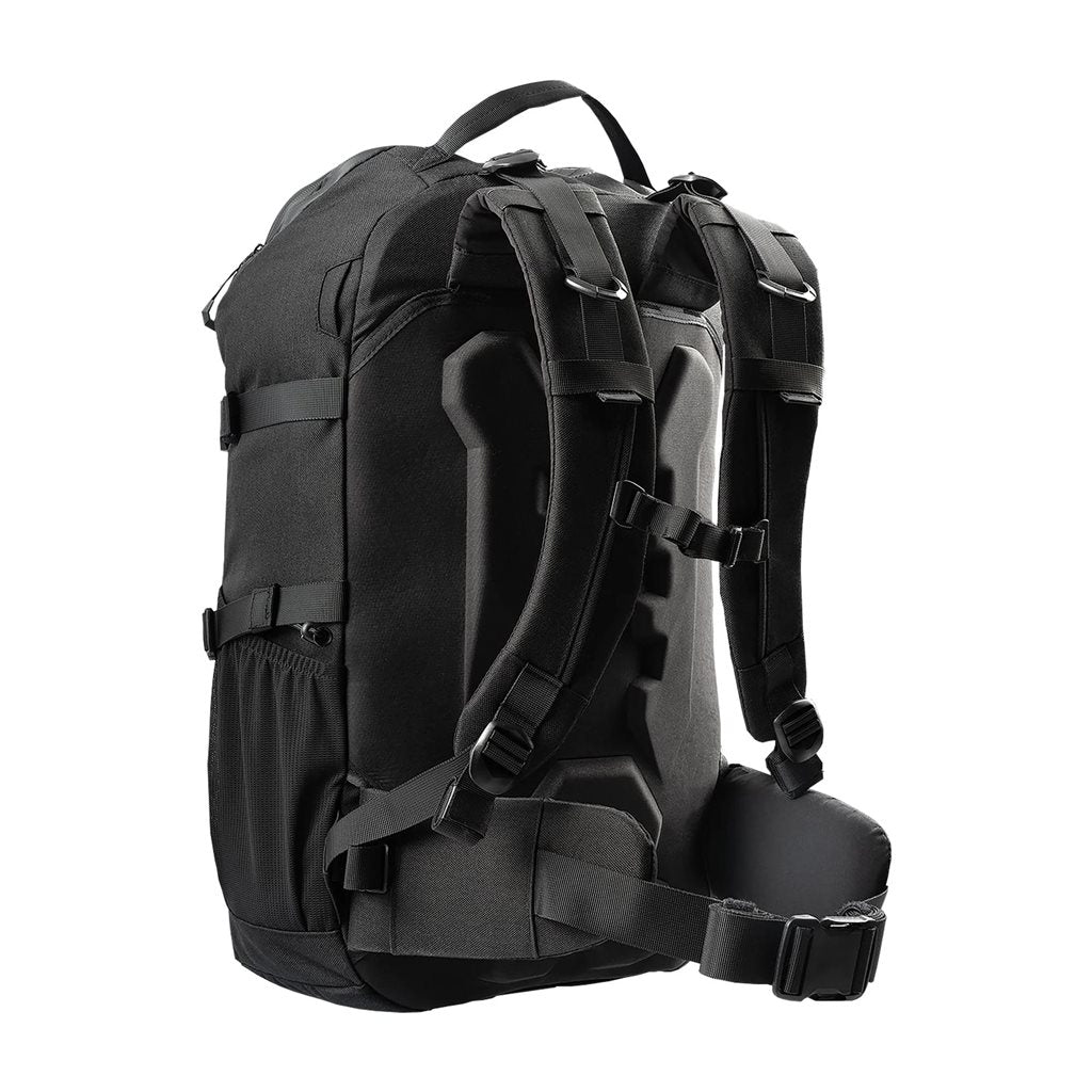 Mochila STOIRM 40 L GEN2 negra con apertura tipo concha