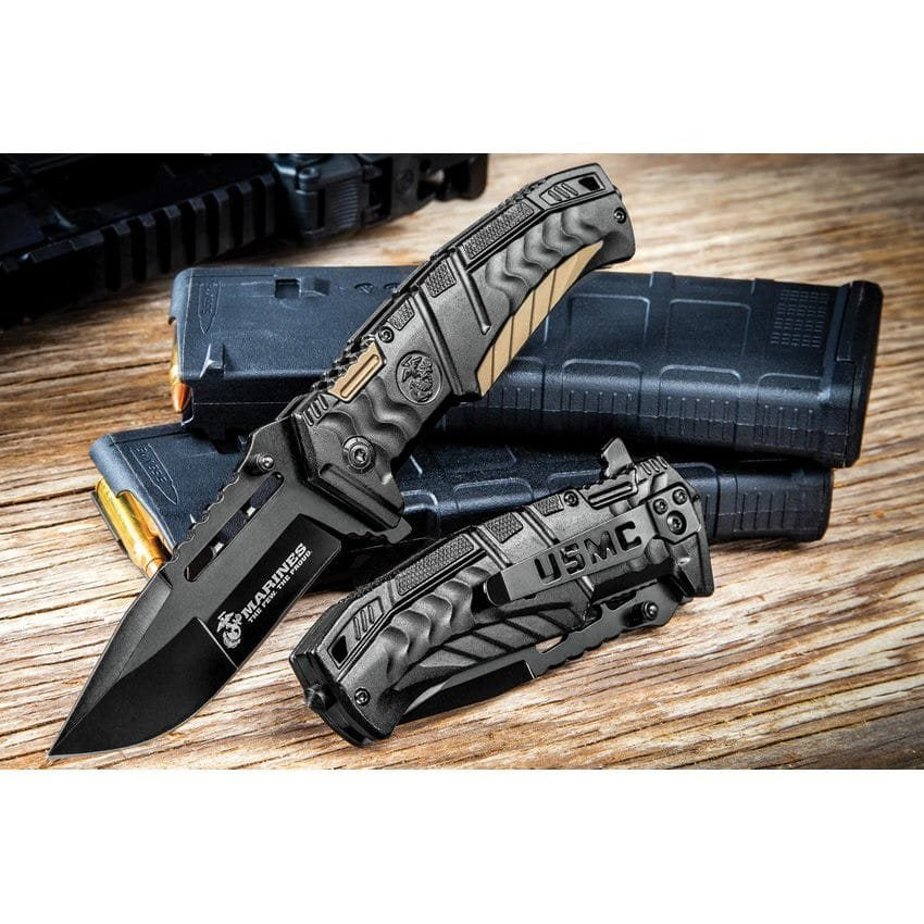 Navaja plegable USMC Linerlock negra con hoja lisa de acero inoxidable y mango de aluminio