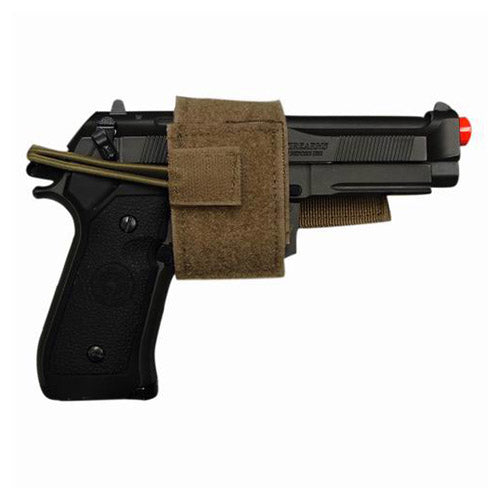 Funda universal con cierre de velcro verde para pistola, vista frontal del holster