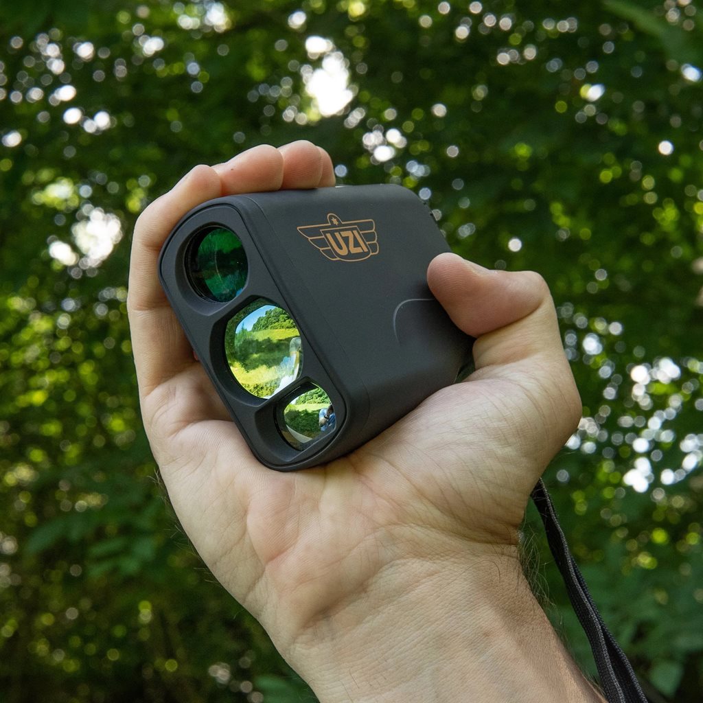 Telémetro láser UZI PLUS 550 negro