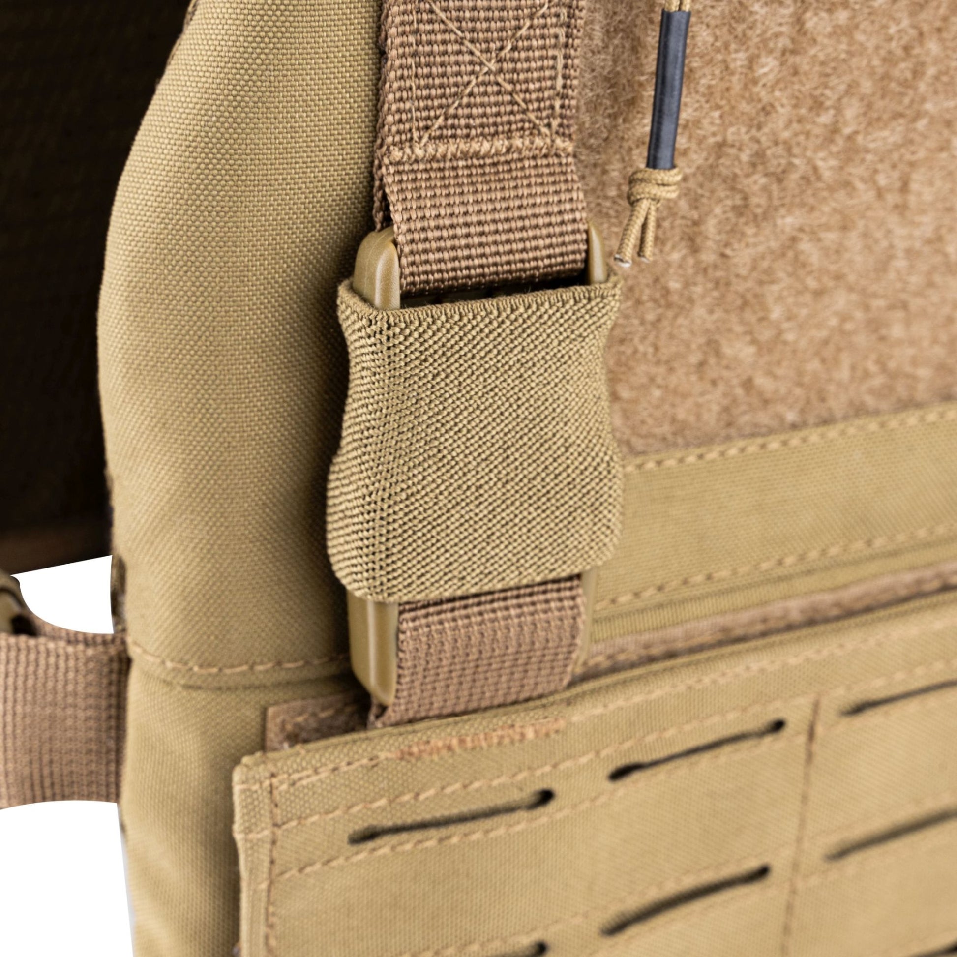 Portaplacas VX BUCKLE UP GEN2 negro de Viper Tactical