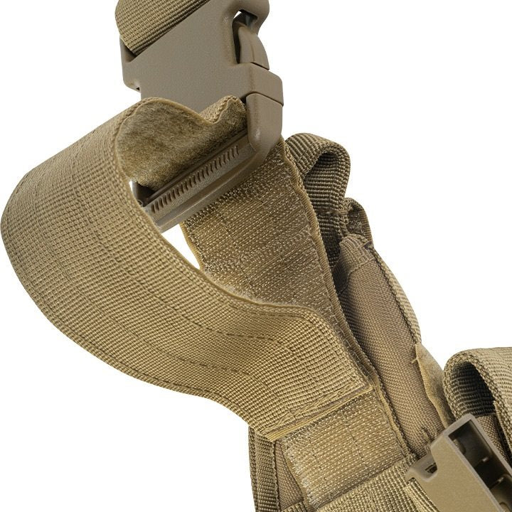 Funda pistolera táctica para muslo en camuflaje para diestros