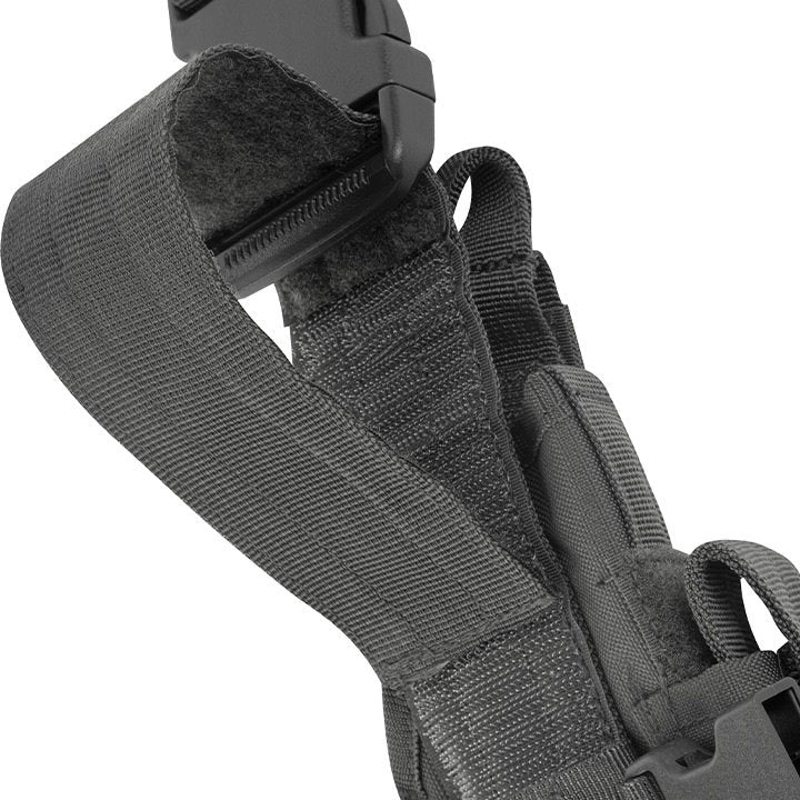 Funda pistolera táctica para muslo en camuflaje para diestros