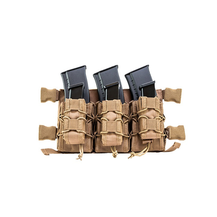 Plataforma frontal VX MAG RIG negra con tres portacargadores asegurados por cordón elástico