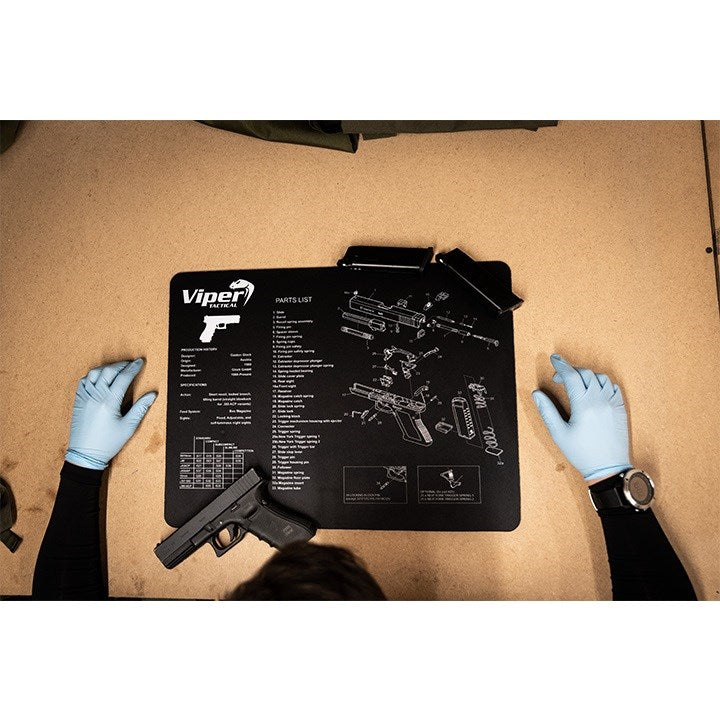 Tapete de goma negro con diagrama de Glock desmontada 50x37 cm