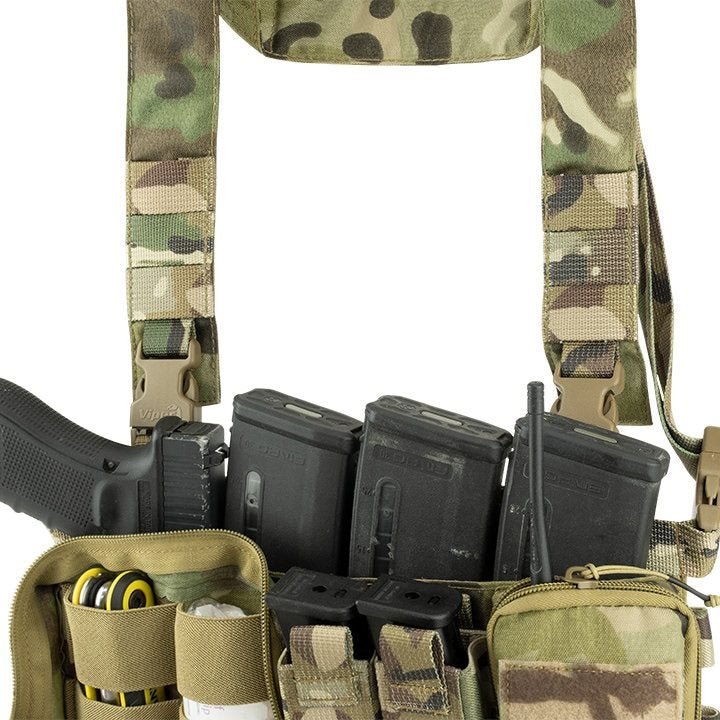 Chest Rig VX Buckle Ready negro de Viper mostrado en imagen