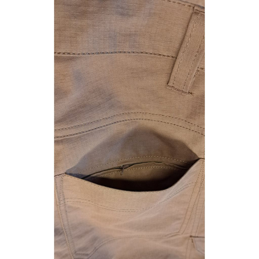 Pantalones cortos para hombre AGEN Smile Skin Strong marrón - W-4266