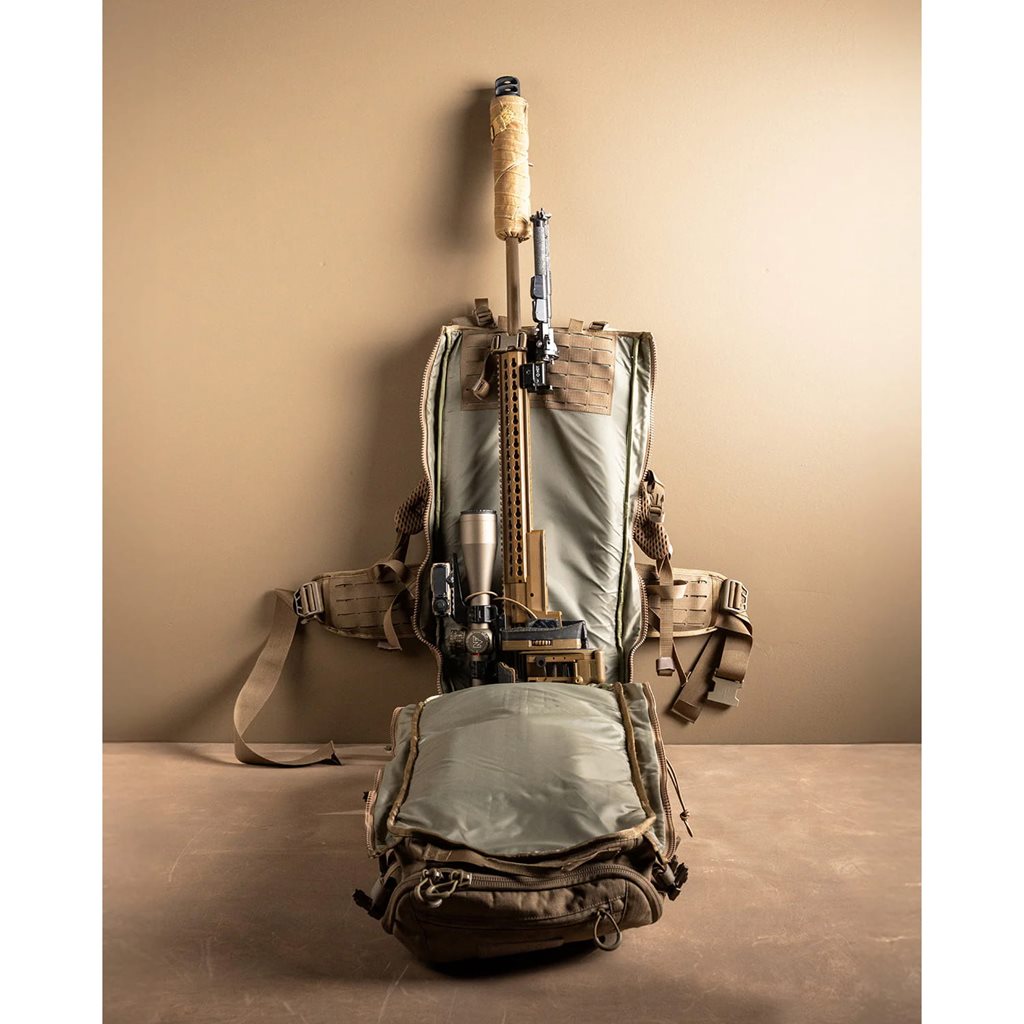 Mochila W2 SPECTRE con funda RAID integrada para arma larga