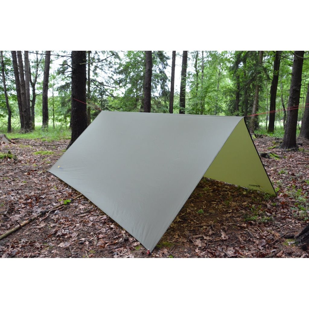 Lona SHELTER de nylon ligera 3x3 m en color verde oliva