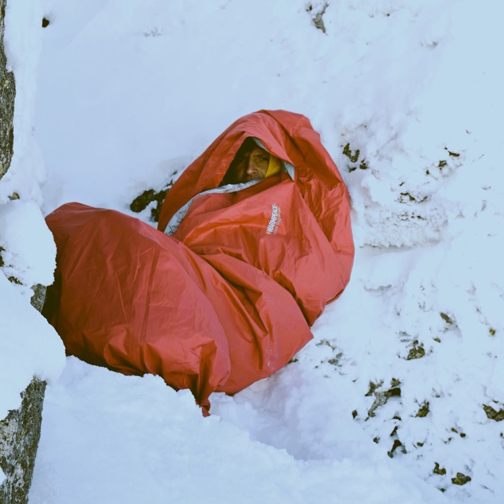Saco de supervivencia rojo para una persona SURVIVAL BAG SINGLE W-4550