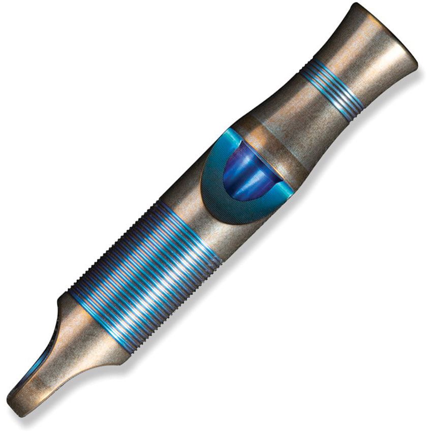 Silbato de titanio anodizado con detalles azules y cuerda paracord marrón