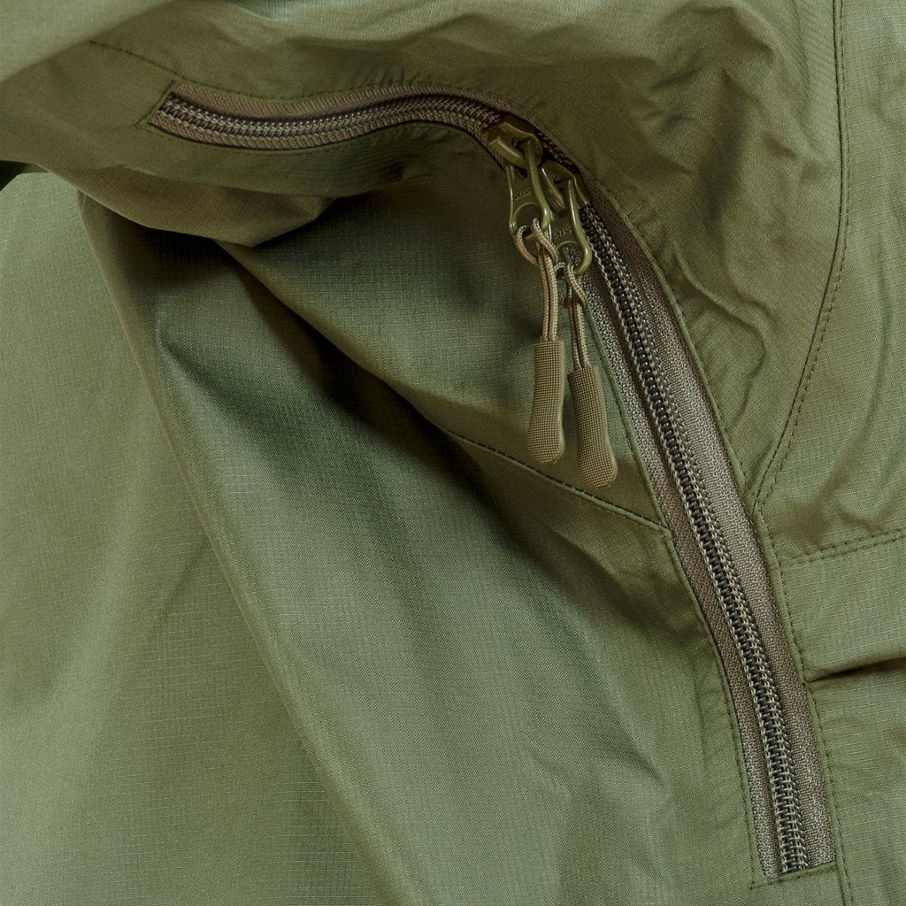 Chaqueta impermeable TEMPEST verde con capucha, 100% poliéster, Ab-Tex trilaminado